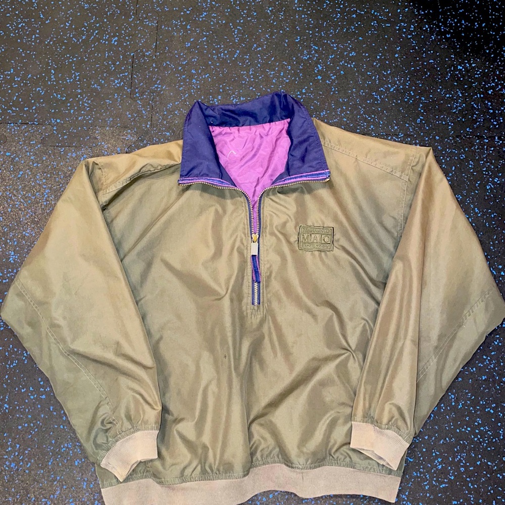 Camo green windbreaker pullover